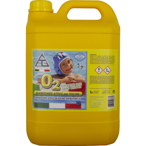 IGIENIZZANTE S/CLORO MULTIATTIVO PER PISCINA 5 L