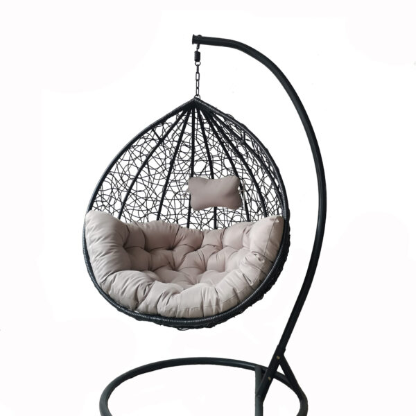 POLTRONA SOSPESA IN ACCIAIO E POLYRATTAN CM195X105